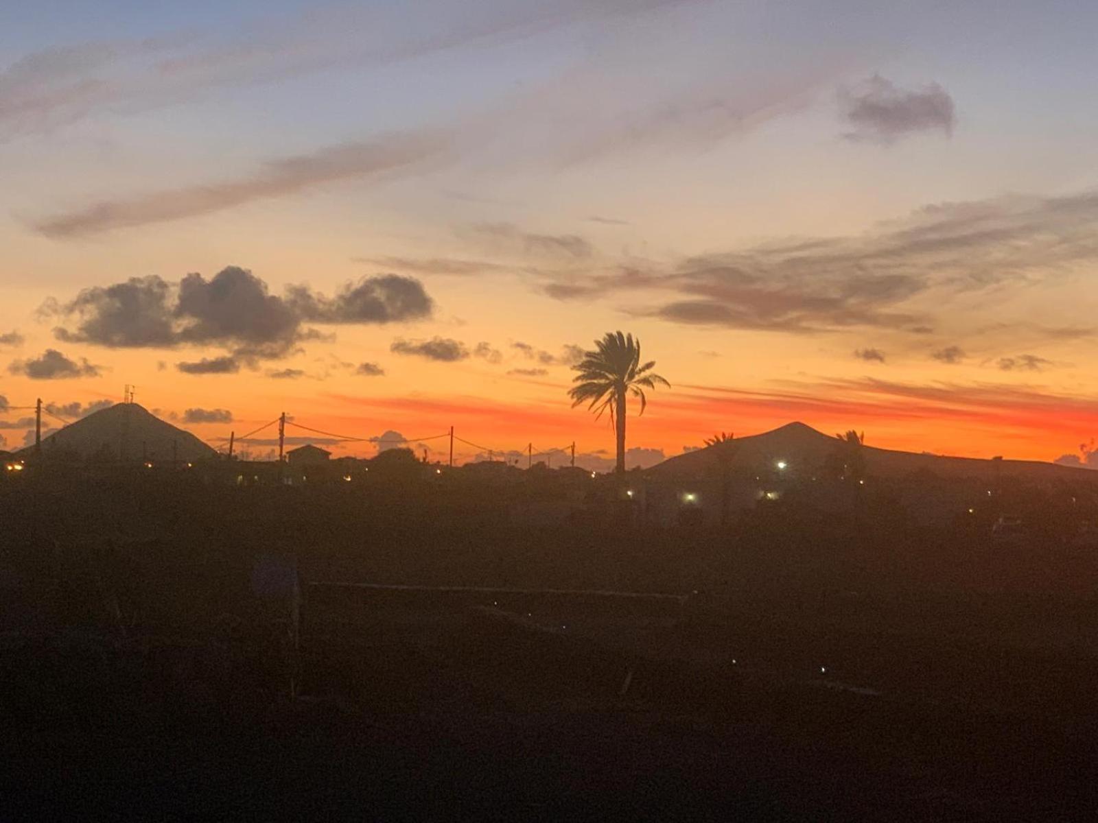 شقة Sunset Terrace لا أوليفا المظهر الخارجي الصورة